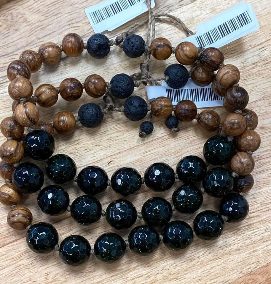 Green Goldstone Wood & Lava Diffuser Meditation Bracelet